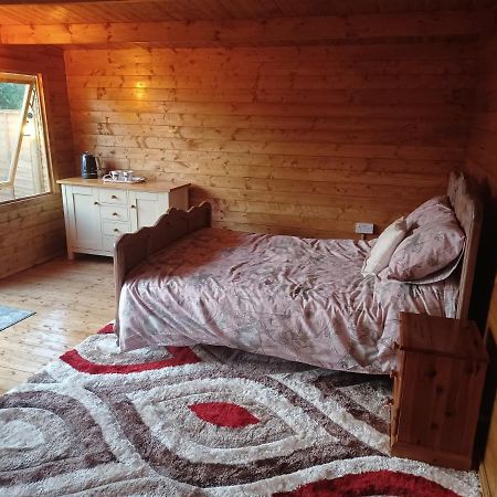 Отель Norwell View Farm Glamping With Hot Tubs Бат Экстерьер фото