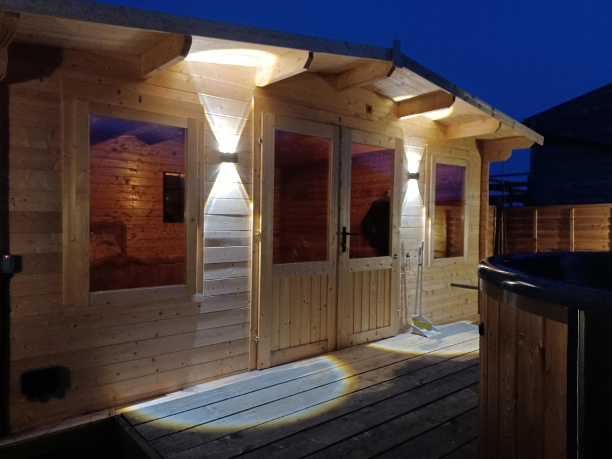 Отель Norwell View Farm Glamping With Hot Tubs Бат Экстерьер фото
